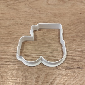 ! Akció! Traktor körvonal kiszúró - otthon & életmód - konyhafelszerelés, tálalás - sütés, főzés - sütikiszúró - Meska.hu