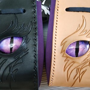 Sárkányszemes kockatartó szütyő - LILA szemmel - játék & sport - táblajáték és kártyajáték - társasjátékok - dobókocka - Meska.hu