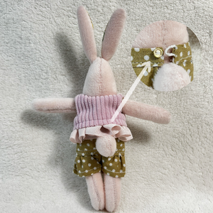 Eper Nyuszi Plüss - játék & sport - plüssállat & játékfigura - nyuszi - Meska.hu