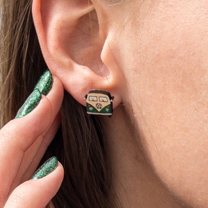 VW Kisbusz Fa Kézzel Festett Fülbevaló Egyedi Ékszer Bármilyen Alkalomra Hétköznapokra Vicces Mókás Egyedi Ajándék - ékszer - fülbevaló - pötty fülbevaló - Meska.hu