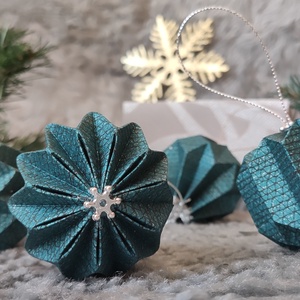 Különleges kékes zöld karácsonyfadísz szett díszdobozban (4 darabos) LNT01404 - karácsony - karácsonyi lakásdekoráció - karácsonyfadíszek - Meska.hu