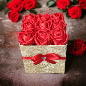 Szaténrózsa box piros színben 9 szálas - esküvő - emlék & ajándék - szülőköszöntő ajándék - Meska.hu