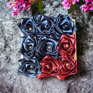 Szaténrózsa box bordó és kék színben 9 szálas - esküvő - emlék & ajándék - köszönőajándék - Meska.hu