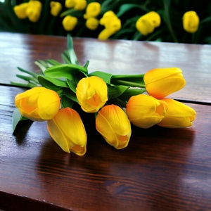 7 szálas sárga tulipán csokor KTUL713SA, Otthon & Lakás, Dekoráció, Virágdísz és tartó, Csokor & Virágdísz, Virágkötés, MESKA
