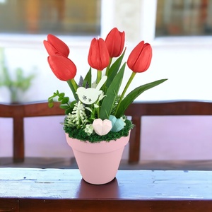 Piros tulipánok kaspóban TUG545PS - otthon & életmód - dekoráció - virágdísz és tartó - csokor & virágdísz - Meska.hu