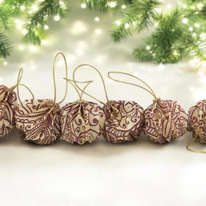 6 darabos beige, bordó mintás karácsonyfadísz szett karton díszdobozban LNT06006 - karácsony - karácsonyi lakásdekoráció - karácsonyfadíszek - Meska.hu