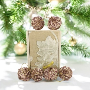 6 darabos beige, bordó mintás karácsonyfadísz szett karton díszdobozban LNT06006, Karácsony, Karácsonyi lakásdekoráció, Karácsonyfadíszek, Papírművészet, MESKA