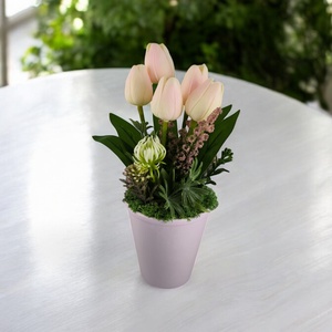 Púder rózsaszín tulipánok lila kaspóban TUG560RSLI, Otthon & Életmód, Dekoráció, Virágdísz és tartó, Csokor & Virágdísz, Virágkötés, MESKA