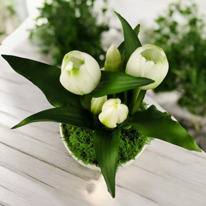 Élethű fehér tulipánok kaspóban TUE527FH - otthon & életmód - dekoráció - virágdísz és tartó - csokor & virágdísz - Meska.hu