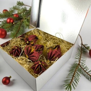 Karácsonyi ajándékbox válogatás - meggypiros és óarany árnyalatokban KGBX002 - karácsony - karácsonyi lakásdekoráció - karácsonyfadíszek - Meska.hu