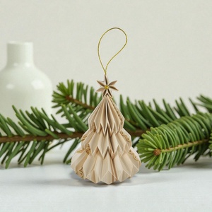 Ekrü, beige, arany mintás fenyőfa formájú karácsonyfadísz FF137, Karácsony, Karácsonyi lakásdekoráció, Karácsonyfadíszek, Papírművészet, MESKA