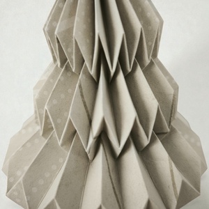 Világos beige mintás fenyőfa formájú karácsonyfadísz FF138 - karácsony - karácsonyi lakásdekoráció - karácsonyfadíszek - Meska.hu