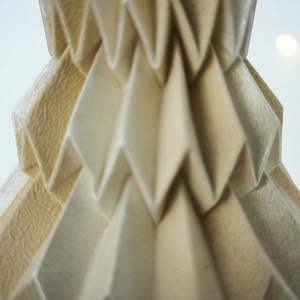 Krémszínű csíkos fenyőfa formájú karácsonyfadísz FF139 - karácsony - karácsonyi lakásdekoráció - karácsonyfadíszek - Meska.hu