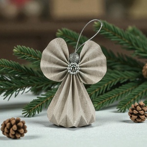 Halvány púder, fehér, ezüst papírangyalka függődísz PANEZ0079 - Meska.hu