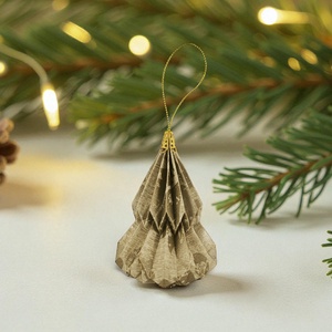 Beige, arany fenyőfa formájú karácsonyfadísz KF002, Karácsony, Karácsonyi lakásdekoráció, Karácsonyfadíszek, Papírművészet, MESKA