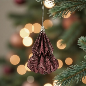 Sötétmályva, ezüst mintás fenyőfa formájú karácsonyfadísz KF008 - karácsony - karácsonyi lakásdekoráció - karácsonyfadíszek - Meska.hu