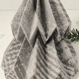 Szürke, ekrü, ezüst fenyőfa formájú karácsonyfadísz KF012 - karácsony - karácsonyi lakásdekoráció - karácsonyfadíszek - Meska.hu