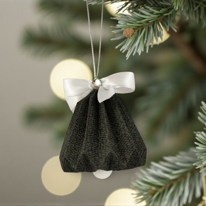 Csengettyű alakú fekete, fehér karácsonyfadísz szett BL206 - karácsony - karácsonyi lakásdekoráció - karácsonyfadíszek - Meska.hu