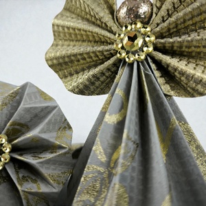 Szürkés beige, arany papírangyalka PANAR0116 - karácsony - karácsonyi lakásdekoráció - karácsonyfadíszek - Meska.hu