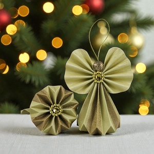 Krémszínű, arany papírangyalka PANAR0120 - Meska.hu