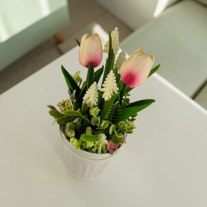 Tavaszi tulipános asztaldísz fém kaspóban TUG211 - otthon & életmód - virágdekoráció - virágdíszek - virágdísz kaspóban - Meska.hu