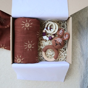 Brown Bunny Box - Baba ajándékdoboz / Babaváró ajándék / Babalátogató ajándék - Meska.hu