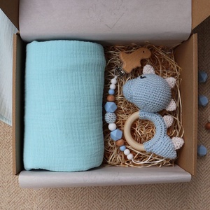 Blue Dino Box - Baba ajándékdoboz / Babaváró ajándék / Babalátogató ajándék, Játék & Sport, Babalátogató ajándékcsomag, , MESKA