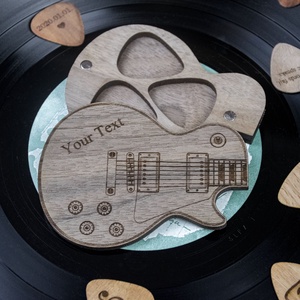 Les Paul Gitár Formájú Pengető Tartó  2 - könyv & zene - hangszer & hangszertok - Meska.hu