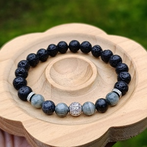 Sasszem, larvikit és lávakő karkötő cirkónia díszgömbbel  tisztánlátás, védelem és erő, Ékszer, Karkötő, Ásványkarkötő, Ékszerkészítés, MESKA