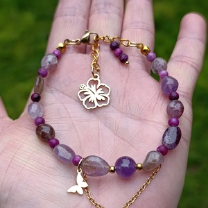 Szuper7-es, matt csaroit és chevron ametiszt kapcsos ásványkarkötő - ékszer - karkötő - ásványkarkötő - Meska.hu