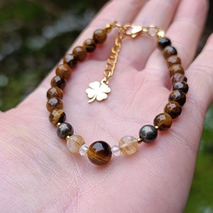 Bőségvonzó ásványkarkötő pirittel, citrinnel, tigrisszemmel és hegyikristályokkal - ékszer - karkötő - ásványkarkötő - Meska.hu