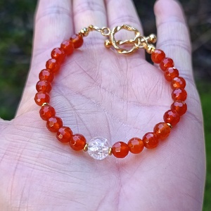 Bőség és teremtő energia karneollal és hegyikristállyal - ékszer - karkötő - ásványkarkötő - Meska.hu
