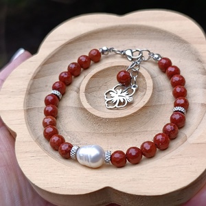 Édesvízi gyöngy és vörös jáspis ékszerszett - Meska.hu