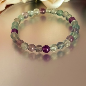 A minőségű fluorit ásványkarkötő, Ékszer, Karkötő, Ásványkarkötő, Ékszerkészítés, MESKA