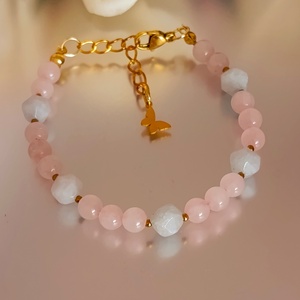 Akvamarin és rózsakvarc - harmónia - nyitottság - kapcsolódás - ékszer - karkötő - ásványkarkötő - Meska.hu