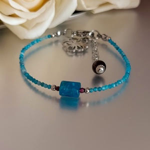 Apatit es gránát ásványkarkötő a kitartásért, tiszta irányért és belső erőért - ékszer - karkötő - ásványkarkötő - Meska.hu