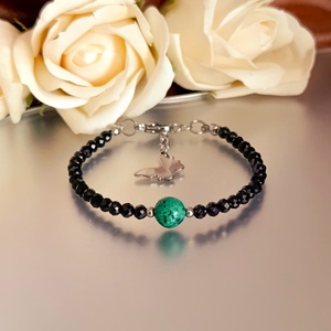 Fekete spinell karkötő azurit-malachittal, pillangó medállal - ékszer - karkötő - ásványkarkötő - Meska.hu