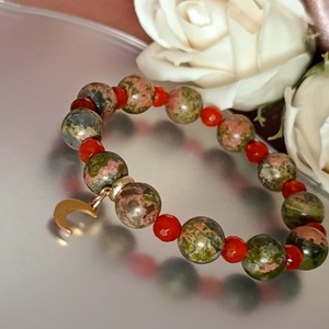 Unakit és karneol ásványkarkötő � a nőiességért, harmóniáért és belső gyógyulásért - ékszer - karkötő - ásványkarkötő - Meska.hu