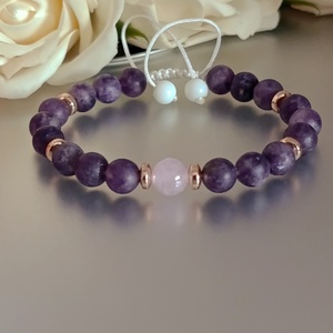 Lepidolit és levendula ametiszt állítható ásványkarkötő, Ékszer, Karkötő, Ásványkarkötő, Csomózás, Ékszerkészítés, MESKA