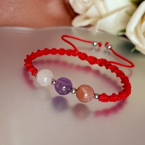 Női egyensúly ásványkarkötő chevron ametiszttel, rózsakvarccal és barack holdkővel, Ékszer, Karkötő, Ásványkarkötő, Csomózás, Ékszerkészítés, MESKA