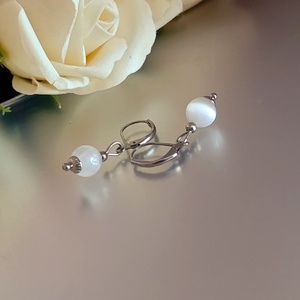 Tisztító - Fényemelő - Nyugtató szelenit fülbevaló nemesacél kapoccsal - ékszer - fülbevaló - lógó fülbevaló - Meska.hu