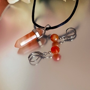 Életenergia karneol csúcsmedálos nyaklánc és fülbevaló szett  - ékszer - ékszerszett - Meska.hu