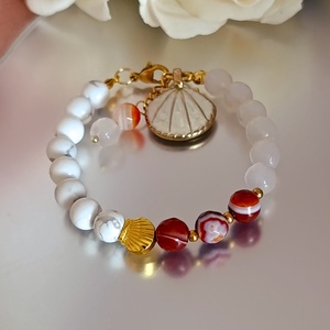 Nyári harmónia - vitalitás - nyugalom � achát és howlit karkötő kagyló medállal - ékszer - karkötő - ásványkarkötő - Meska.hu