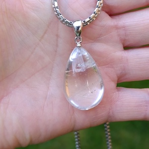 AA minőségű csepp alakú hegyikristály medál nemesacél láncon - ékszer - nyaklánc - medálos nyaklánc - Meska.hu