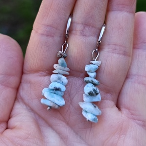 Larimár chips fülbevaló nemesacél biztonsági kapcson - Meska.hu