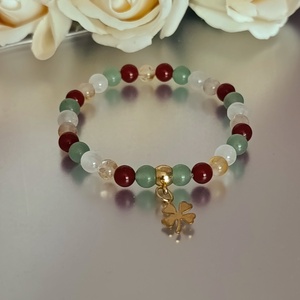 Szerencse és bőség ásványkarkötő citrinnel, aventurinnal, karneollal és hegyikristállyal, lóhere medállal - ékszer - karkötő - ásványkarkötő - Meska.hu