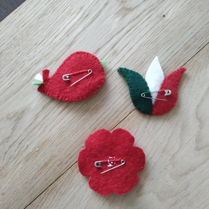 Filc gyapjúfilc kokárda, nemzetiszínű madárka, virág, tulipán, huszárfiú, lány, szív - ékszer - kitűző és bross - kitűző - Meska.hu