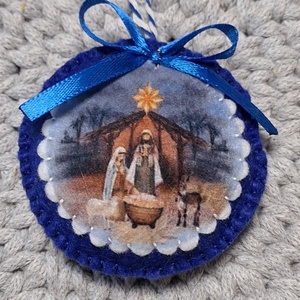 Betlehemes mintás filc karácsonyfa díszek - karácsony - karácsonyi lakásdekoráció - karácsonyfadíszek - Meska.hu