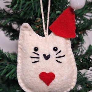 Gyapjú filc cica, macska - karácsony - karácsonyi lakásdekoráció - karácsonyfadíszek - Meska.hu