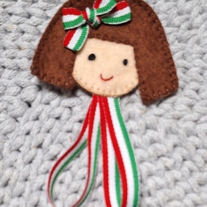 Filc gyapjúfilc kokárda, nemzetiszínű, lány., Ékszer, Kitűző és Bross, Varrás, Hímzés, MESKA